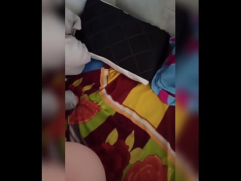 ❤️ Менин комнаташым үйдө жалгыз калат, анткени күйөөсү каникулга кетип жатат, мен аны сиккенге жана эшегин сүткө толтурганга мүмкүнчүлүк берем Шлюздер бизде ky.mouthporn.ru ❌❤